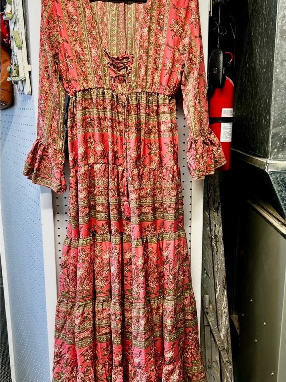 Bohemian Flowy Floral Maxi Dress in Rose Pink Large like new